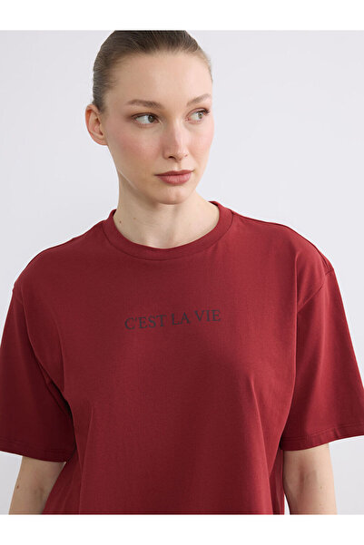 LC Waikiki RMZ GİYİM FARKIYA تي شيرت نسائي مطبوع بياقة روبا وقصة فضفاضة