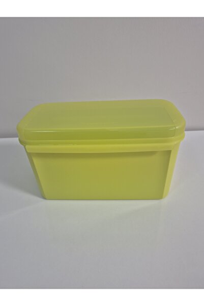 Tupperware حاوية تخزين مربعة خاصة سعة 2.6 لتر