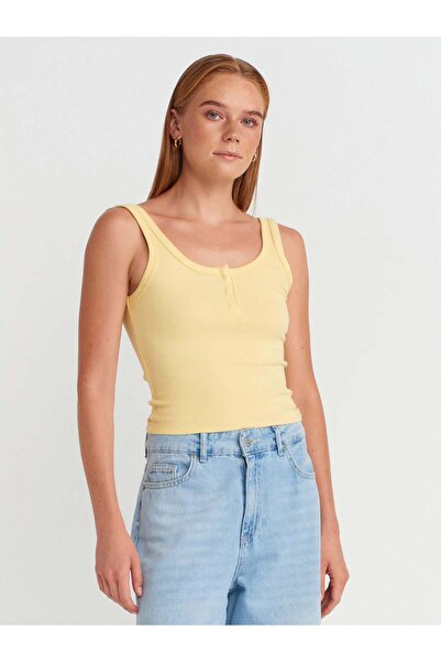 Coral Athlete with Snap Collar 21096 Light Yellow