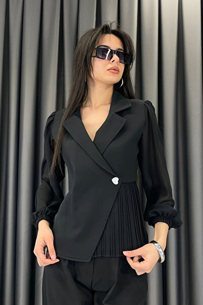 Red Balance Asymmetrical Cut Stone Heart Buttoned Chiffon Blouse - Black Black