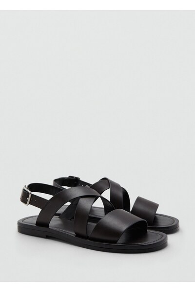 MANGO Man Çapraz bantlı deri sandalet
