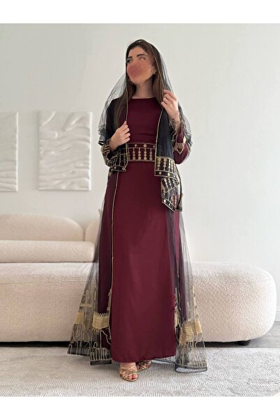 Generic Elegant burgundy jalabiya embroidered with gold, with a Sheer cloak.