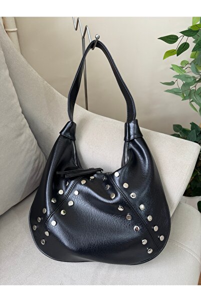 Nevalia حذاء نسائي أسود تفاصيل مرصعة حقيبة كتف – ناعم مظهر جلدي، يومي وأنيق ل...