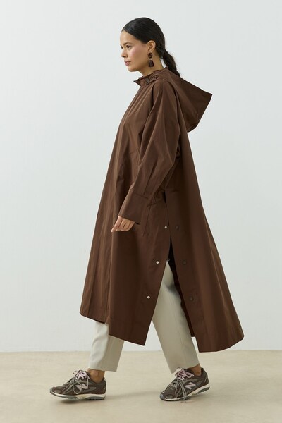 QANU Kapüşonlu Oversize Yağmurluk Kahverengi