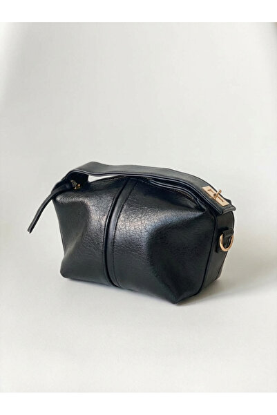 I Love Shoes Sior Women's Clutch Bag Black Matte Leather