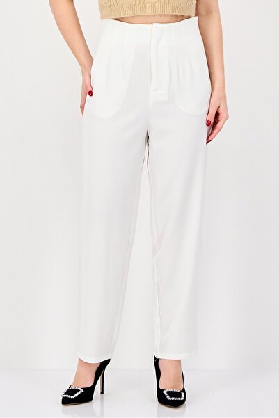 London Fog بنطلون نسائي بقصّة عادية وساق مستقيمة، أبيض