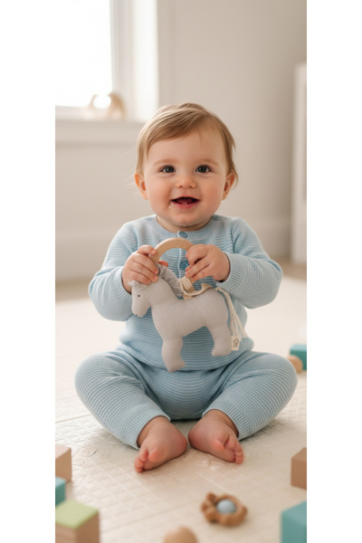 O&G Collection Sevimli At Müslin Oyuncaklı Doğal Ahşap Diş Kayıcı / Bebek oda...