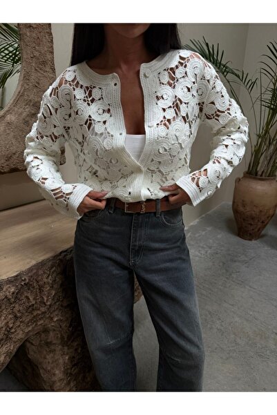 Cistern İstanbul Дамски кардиган с копчета, бродиран с дантела