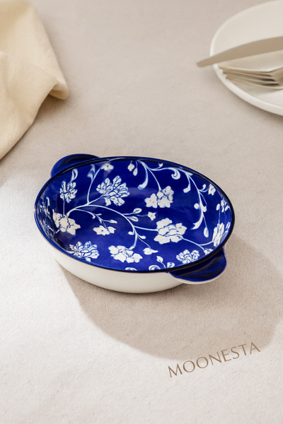 Madame Coco Rêve Bleu Rennes New Bone China Round Handle Plate