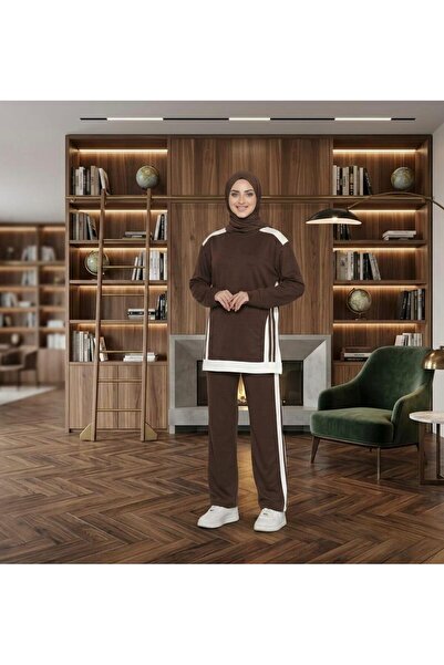 BEYAZTOPTAN Women's Striped Detail Hijab Tracksuit Set - Comfortable Cut Drap...