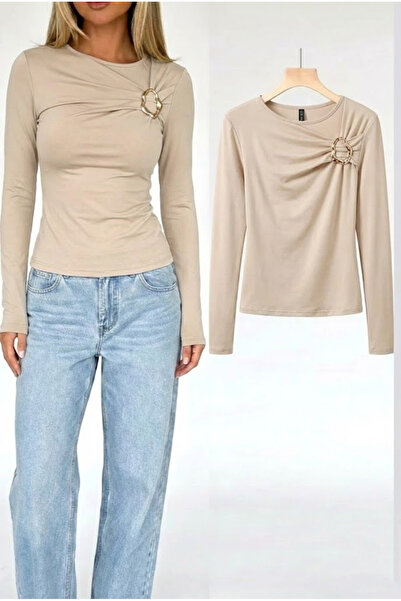 World Fashion Trends Sandy Long Sleeve Blouse with Buckle Detail on the Chest