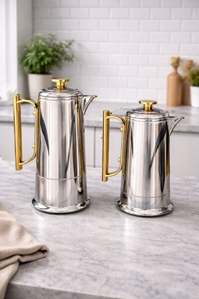 Rwafd Rema Luxurious thermoses with a streamlined design, available in two si...