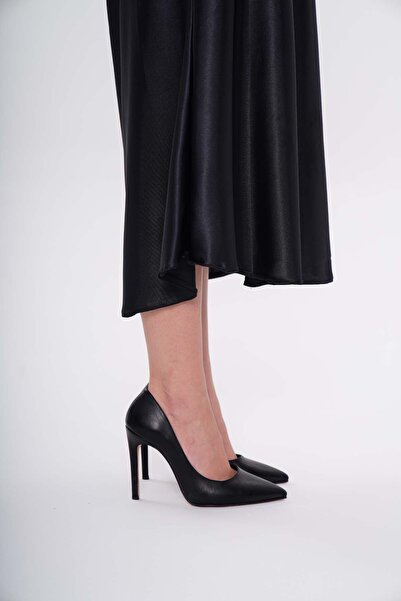 nuvilo Black Skin 10.5 cm Pointed Toe Stiletto Thin Heels Women's Shoes