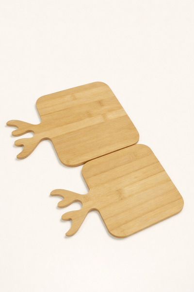 Mirilliahome Set of Bamboo Deer Detailed Presentation & Cutting Boards