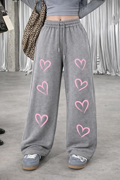 Le Vion Women's Heart Print Detailed Oversized Wide Leg Relaxed Fit Sweatpants
