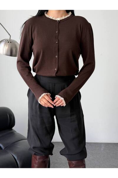 Lovely butik Čipka Ovratnik i Sa detaljem rukava Džemper i bluza sa dugmićima