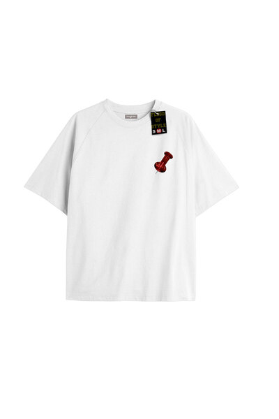 Flood Of Style Λευκή βελόνα για μπλουζάκι oversized Ειδικό σχέδιο