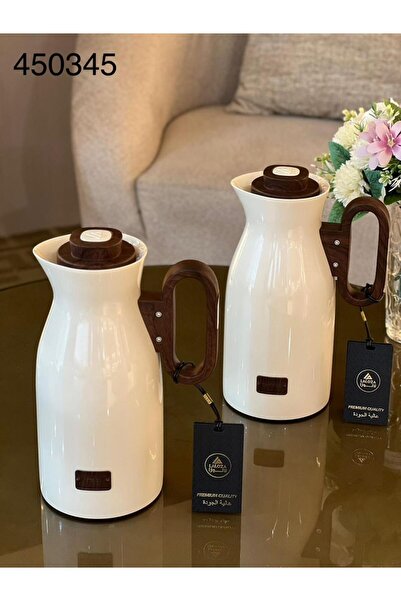 Louvre Laloza coffee set with a modern design.