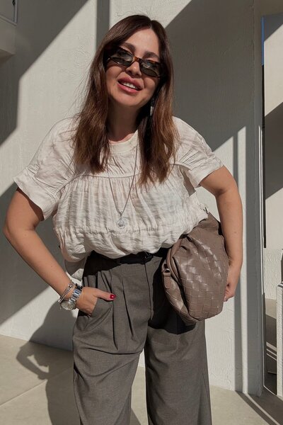 ELVAN TOLON Beige Color Low Sleeve Blouse