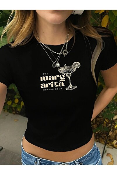 Gofeel Μαύρο μπλουζάκι Harajuku Y2K Martini Girl με γραφή Κοντό