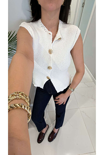 BİRCANÇİL Md Reflas Ekru Gold Buckle Detail Knitwear Vest
