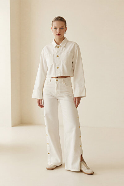 Setre Ekru Kol Ve Düğme Detaylı Ceket Pantolonlu Takım