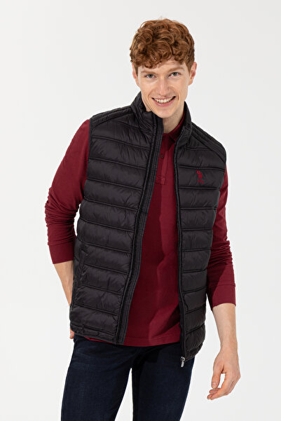 U.S. Polo Assn. Men's Black Vest 50255739-Vr046