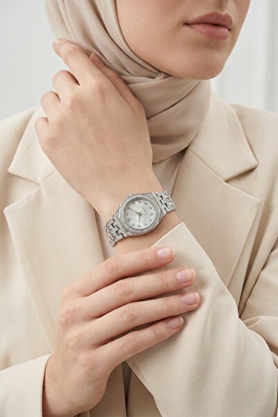 InStyle Sparkling Stone Detailed Silver Women's Wristwatch