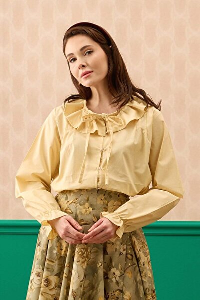 Ceylan Otantik Butter Yellow Peter Pan collar Bow Tie Shirt