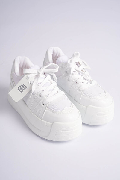 LEVONYA حذاء فينيسيا نسائي أسود برباط ونعل سميك حذاء رياضي