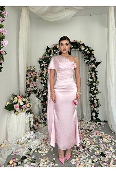 conconmoda Junas yaka kuşağı detaylı saten elbise