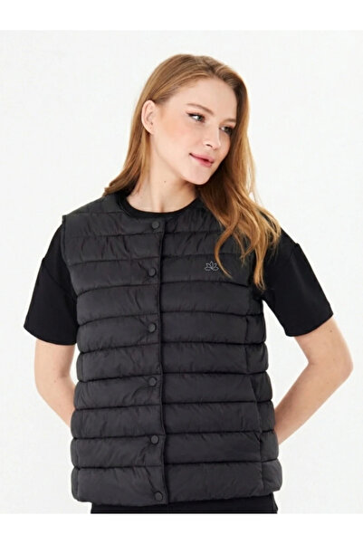 PIQUE Women's Generation Snap Closure Puffer Vest