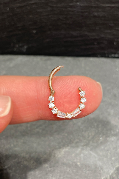 La femme by begum İki Baget Yedi Tektaş Rose Gümüş Halka Piercing,helix,tragu...