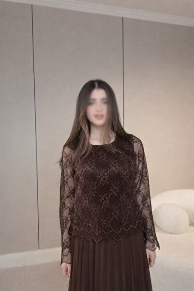 revan Boutique A soft Lace dress of ultimate elegance