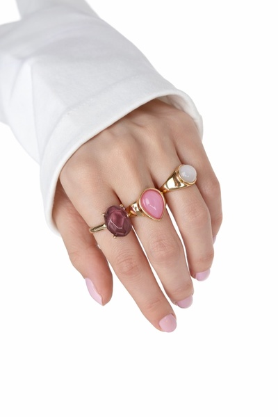 Ressia Pink Sapphire Breeze Triple Ring Set