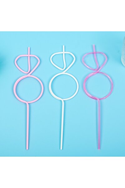 Avaleea Engagement Ring Shaped Straw