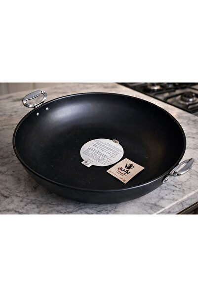 bakraj Large Japanese frying pan, half a meter wide