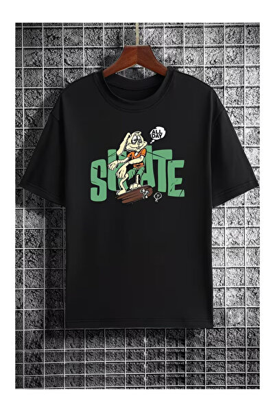 LAYORA Street Spirit T-Shirt That Goes with Every Combination