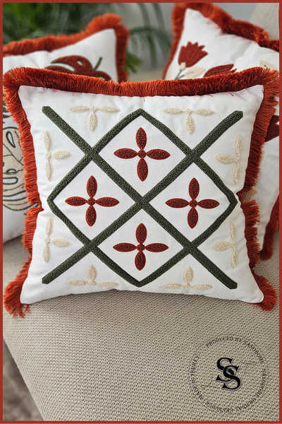 SasoHome Beauty Flowers Punch Embroidery Patterned Linen Throw Pillow Cover