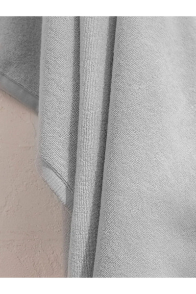 LC Waikiki Γκρι Ριγέ Πετσέτα μπάνιου 70x140 εκ.