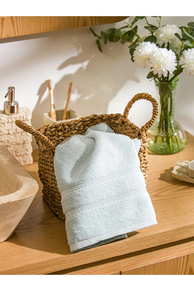 LC Waikiki Πράσινη βαμβακερή πετσέτα προσώπου 50x80 εκ