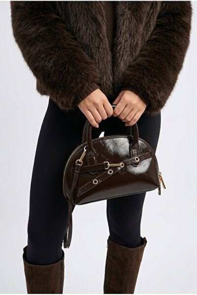 Belinabag Kahverengi Parlak Rugan Kadın Mini El Çapraz Çanta Vintage Model