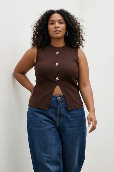 Trendyol Curve Smeđi dodatak, vest sa dugmićima, okrugli izrez, standardne du...