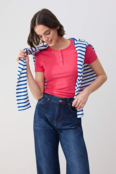 Trendyol Collection Wardrobe Essentials-Fuchsia Fitted/Bodycon Short Sleeve B...