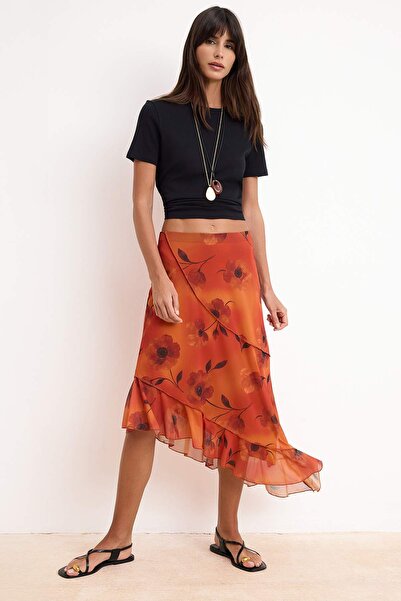 Trendyol Collection Multi-Colored Floral A-Line/A Bell Shape Regular Waist Tu...