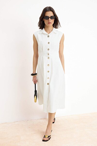 Trendyol Collection Ecru geknöpftes Midi-Hemdkleid aus Webstoff TWOSS26EL00129