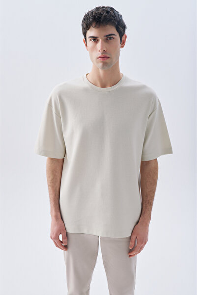 Mudo Textured Comfort Fit Crew Neck T-Shirt