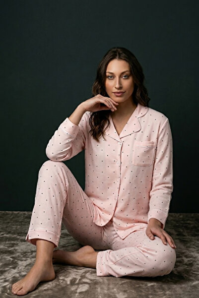 DOFİ Дамски пижамен комплект с розови точки – дълги ръкави, копчета, джобове ...