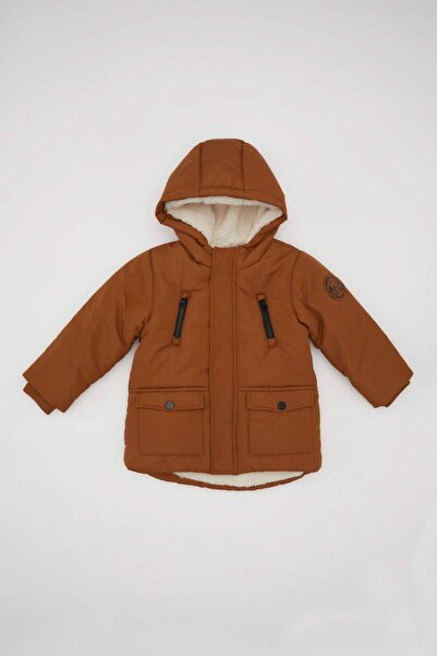 DeFacto Su Geçirmez Kapüşonlu Pelüş Astar Mont Erkek Bebek A2211A524WN