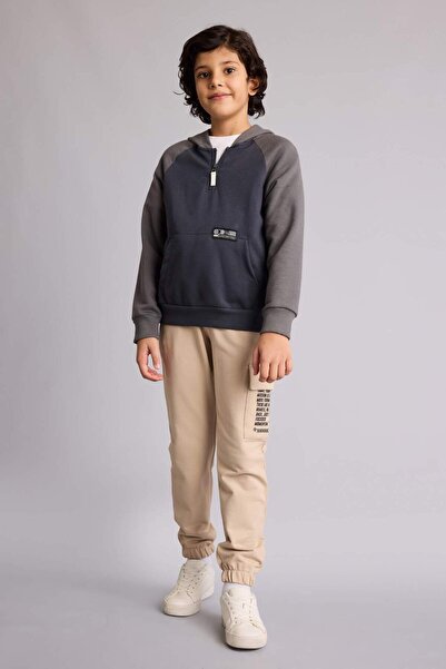 DeFacto Regular Fit Slogan Štampano Dukserica Tkanina Hlače za dečake G6370A8...
